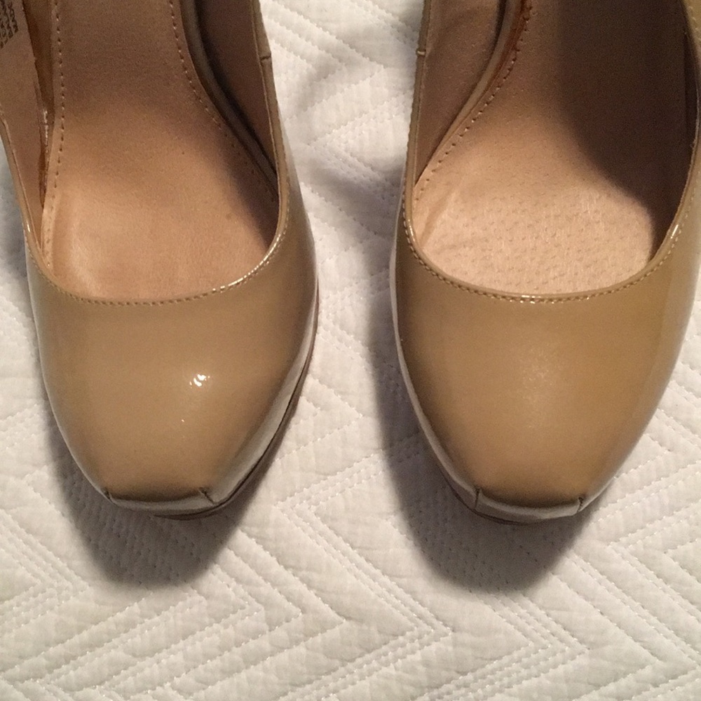 Steve Madden Staciee sling back pump